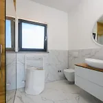 Luxury Luni With Big Private Pool And Hot Tub In Medulin بولا